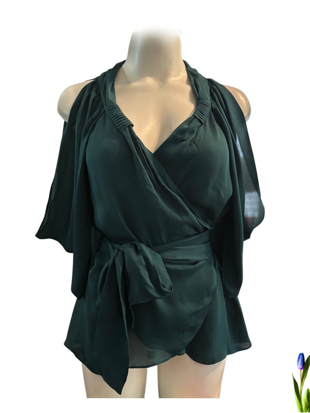 BCBGmaxazria cold shoulder top green silky Size XS